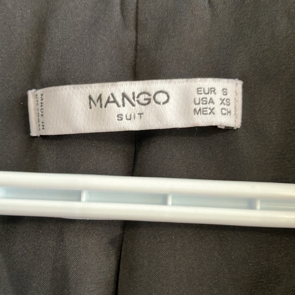 Mango black blazer - Picture 2 of 6